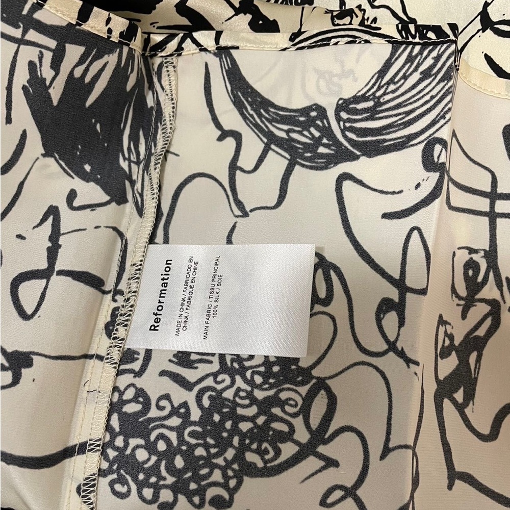 Reformation Frankie Silk Dress in Vogue *NEW* - Picture 7 of 7